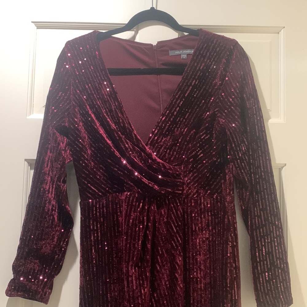 Sequin Burgundy long sleeve dress